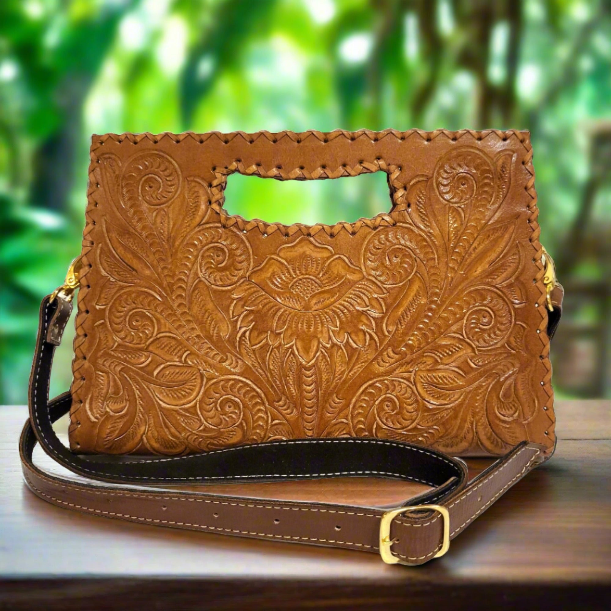 Hand tooled leather bag for women, Genuine veg-tan leather, handmade handbag for her, shoulder bag for women