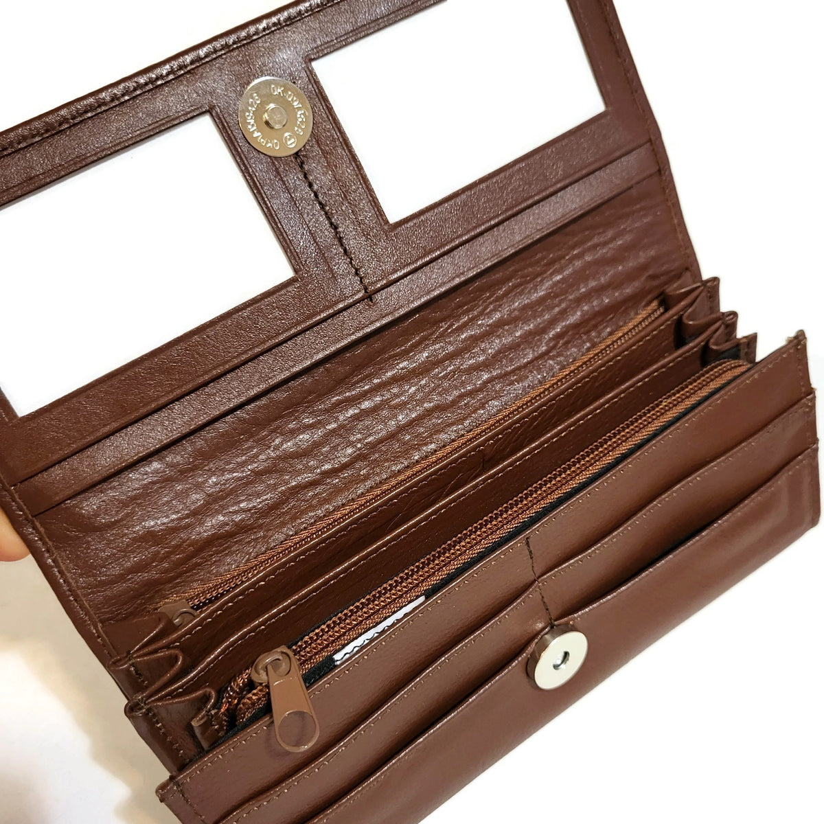 Leather wallet for  Women, Brown, for Credit Cards, Multiple Compartments, Bohemian-chic