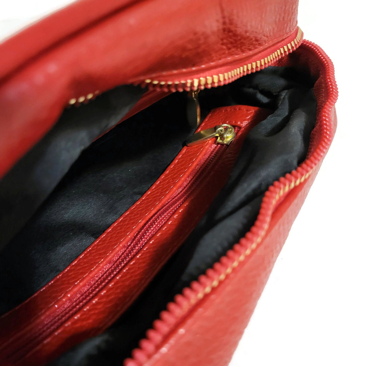 Handmade Red Leather Shoulder Bag: Small Zippered Purse