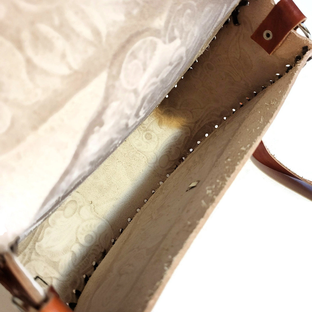 Floral embossed Leather Shoulder Bag: Handmade Rodeo Purse