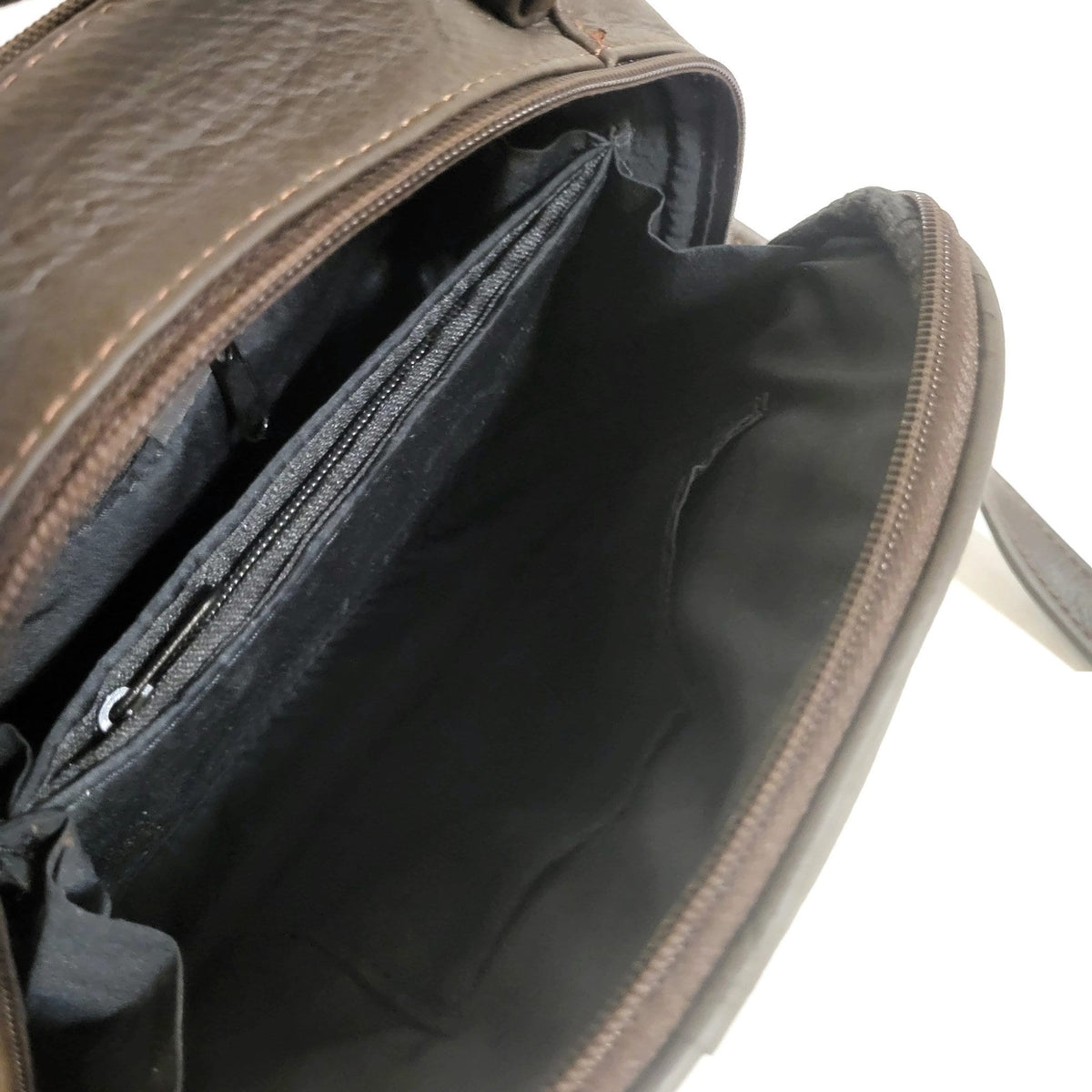 Handmade Leather Crossbody Bag: Brown Zipper Shoulder Bag