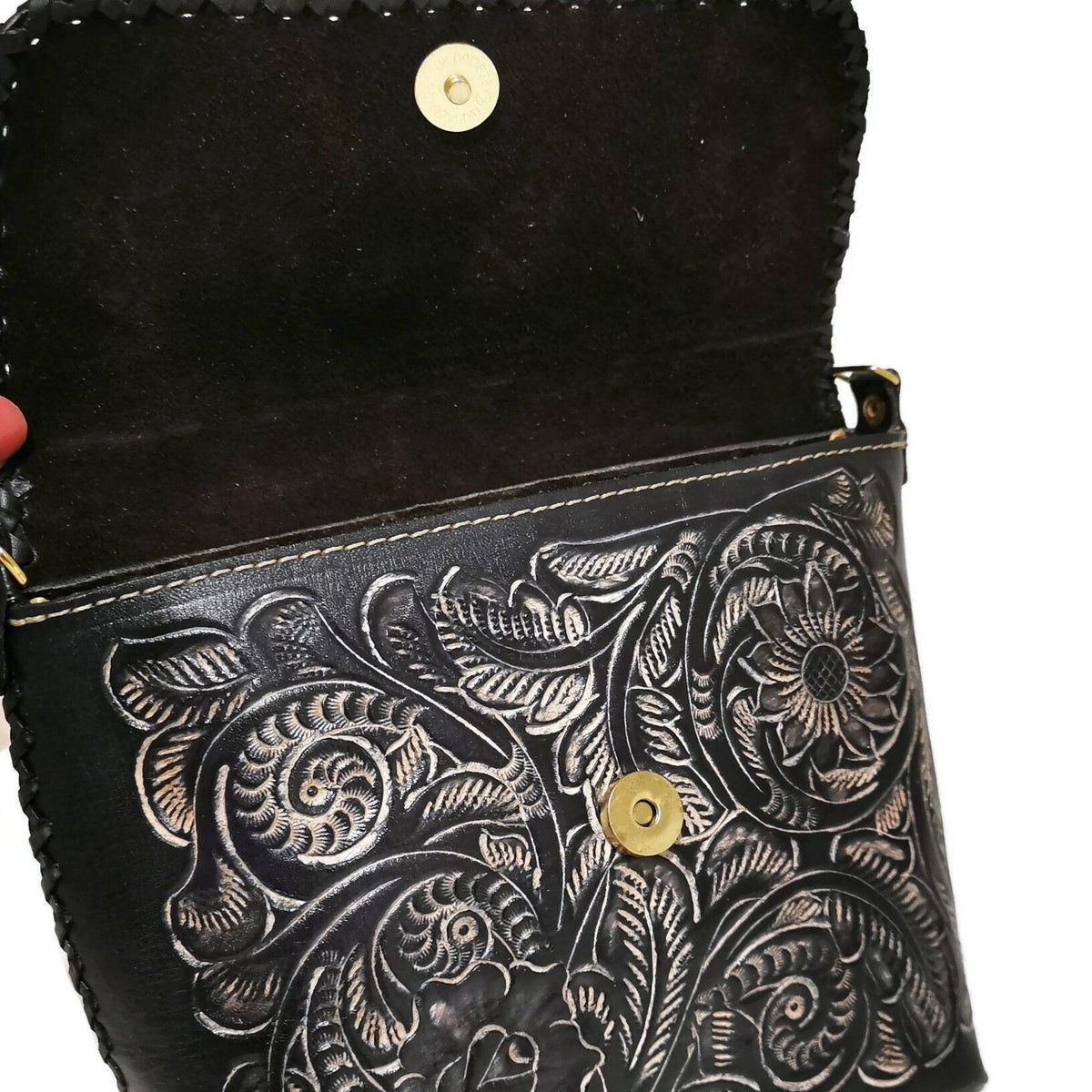 Hand-Tooled Leather Shoulder Bag: Brown Cowhide Purse