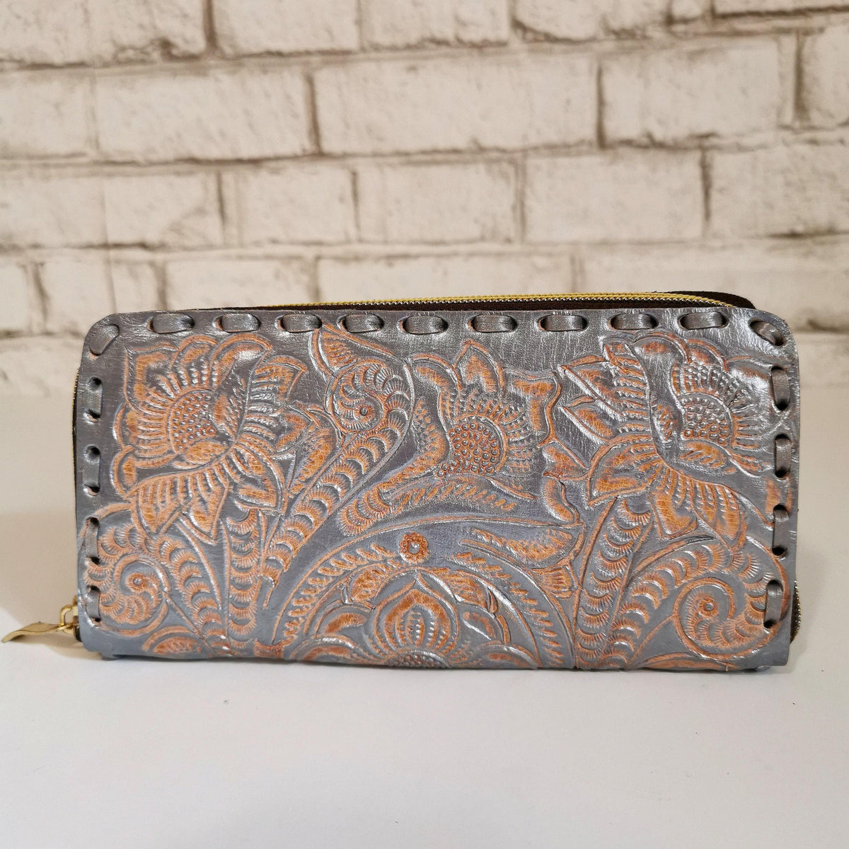 Hand-Tooled Cowhide Leather Wallet Women's Large Capacity Rodeo Style