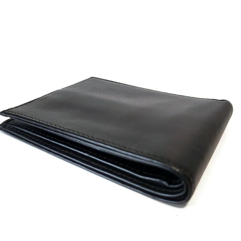 Handmade Brown Leather Slim Wallet: Artisan Crafted Cowhide