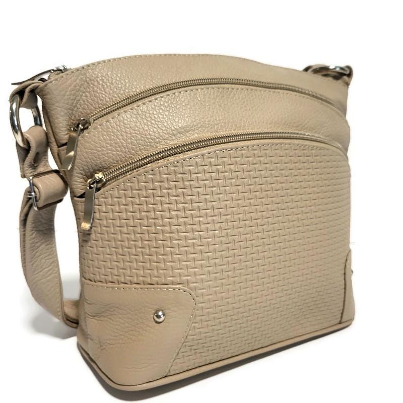 Handmade  Leather Crossbody Bag – Medium Size, Adjustable Strap, Multiple Zipper Pockets, Everyday Travel Purse