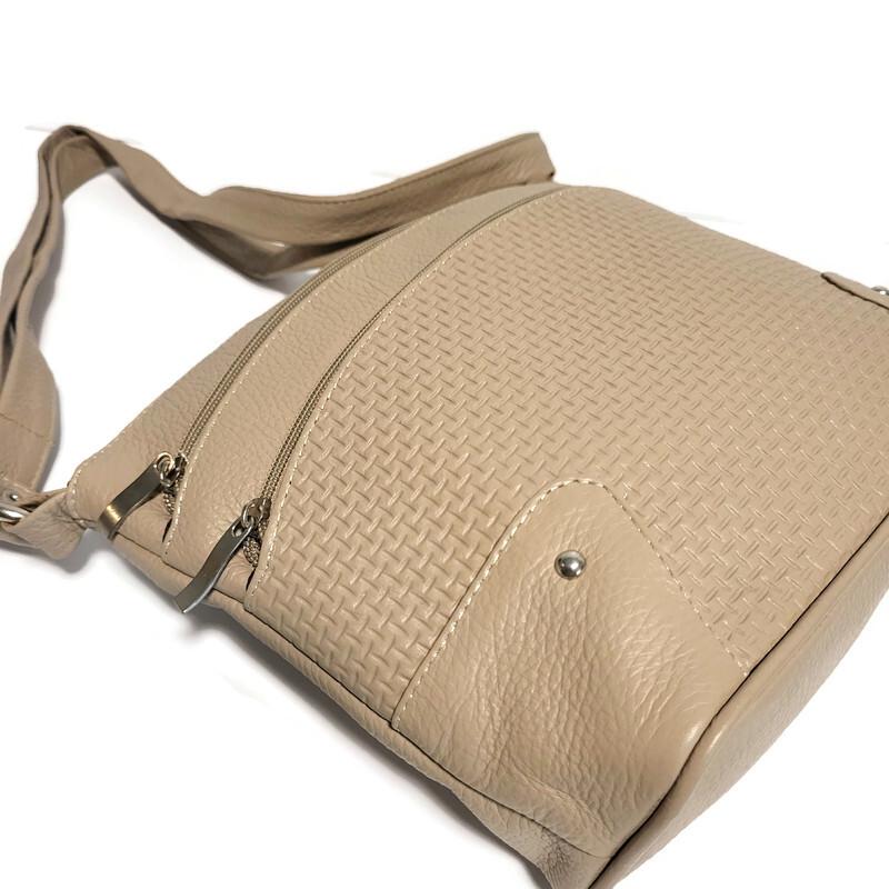 Handmade  Leather Crossbody Bag – Medium Size, Adjustable Strap, Multiple Zipper Pockets, Everyday Travel Purse