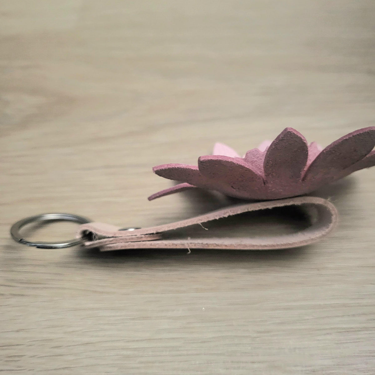 Pink Flower Leather Keychain – Handmade Floral Bag Charm – Personalized Gift for Her